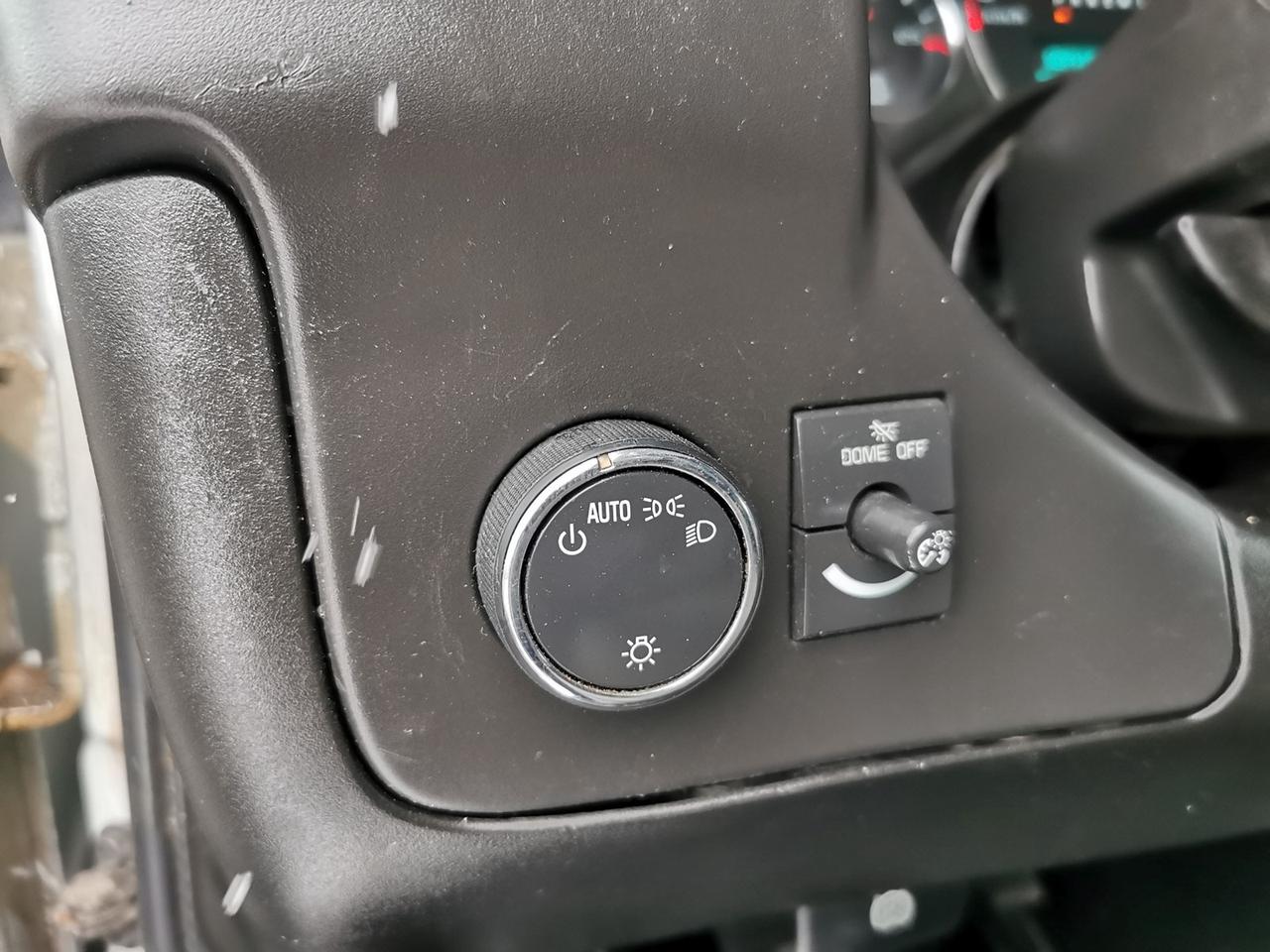 2020 Chevrolet Express 2500 Photo