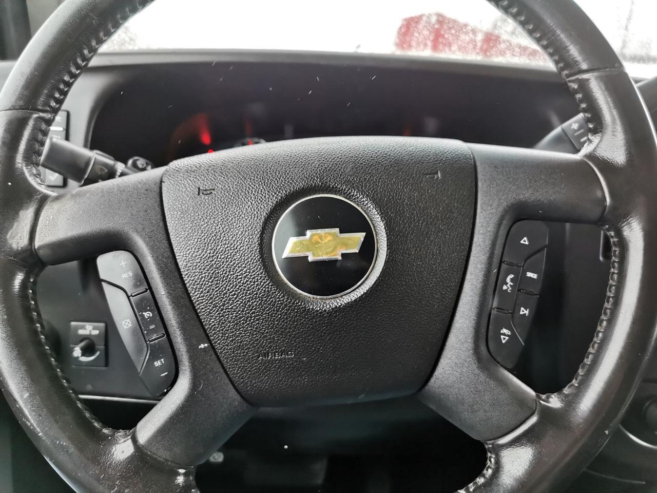 2020 Chevrolet Express 2500 Photo