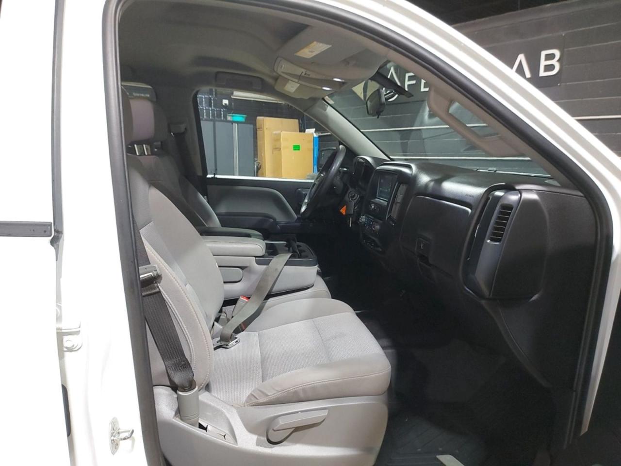 2019 Chevrolet Silverado 1500 Custom Photo