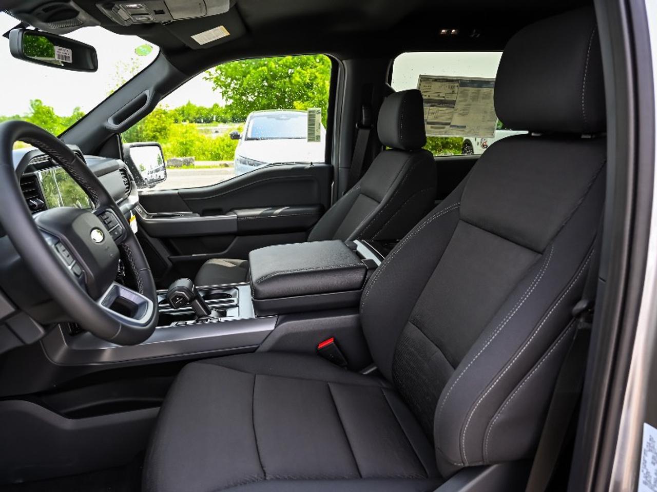 2026 Ford F-150 XLT Photo