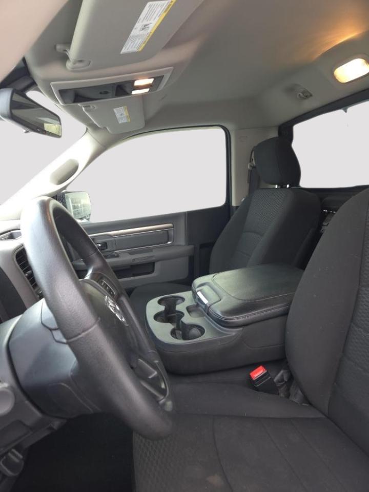 2020 RAM 1500 St 120.5" Wb 6' 4 Photo