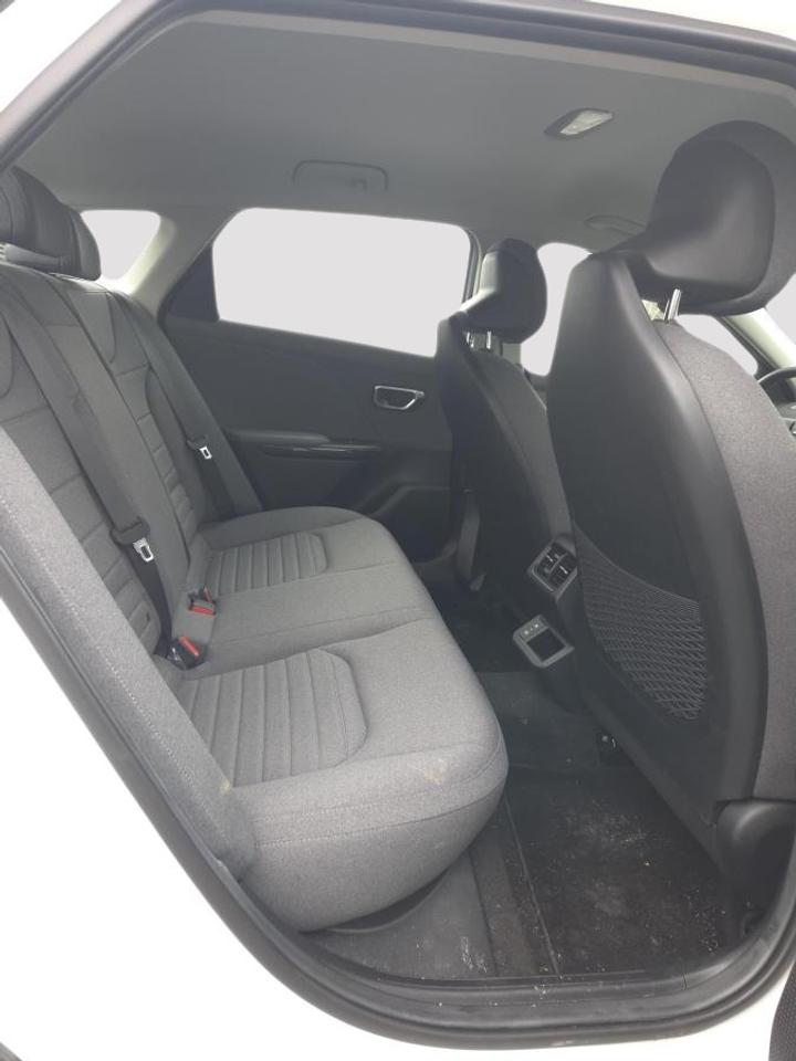 2025 Kia K4 EX FWD Photo