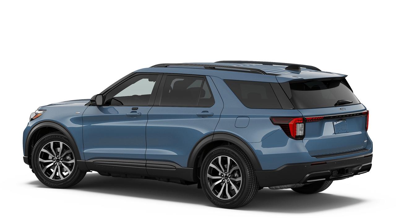 2026 Ford Explorer ST-Line Photo