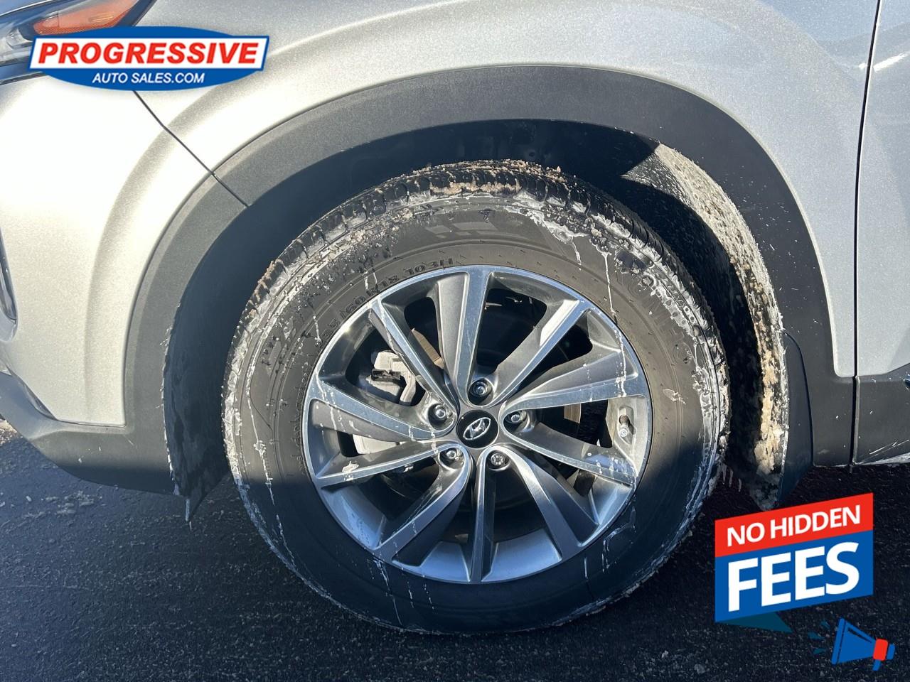 2020 Hyundai Santa Fe Luxury 2.0 Photo