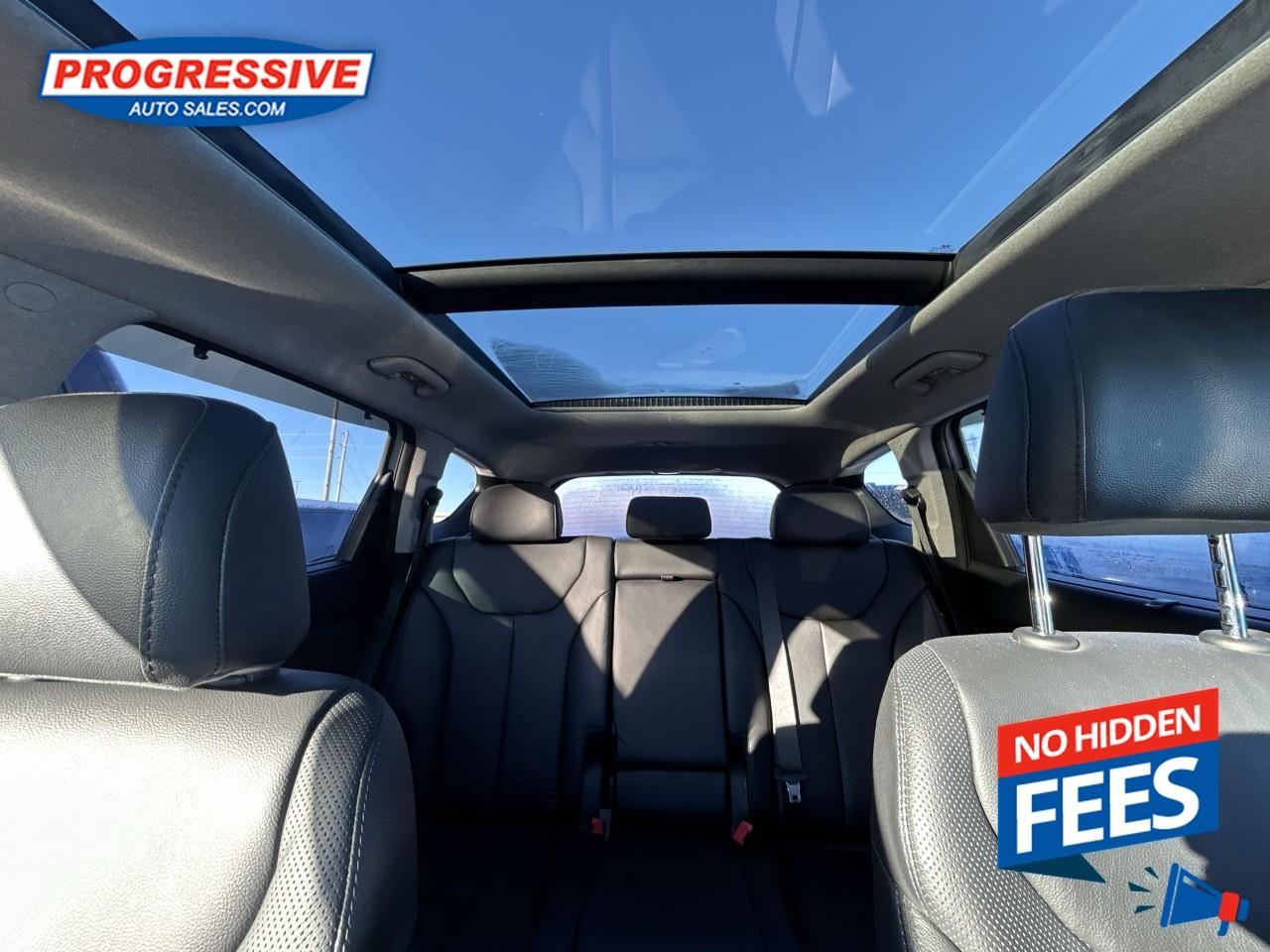 2020 Hyundai Santa Fe Luxury 2.0 Photo