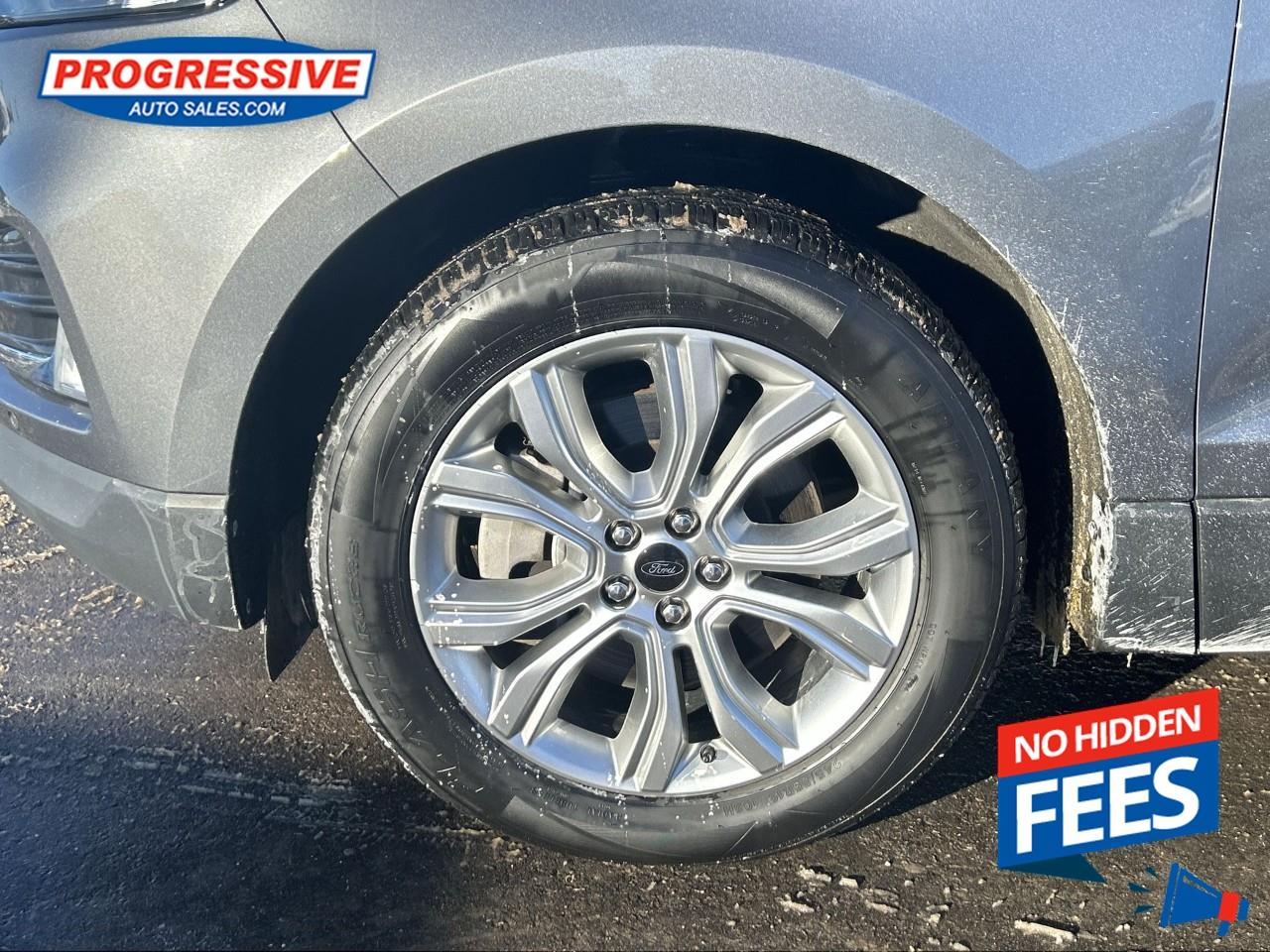 2023 Ford Edge Titanium Photo