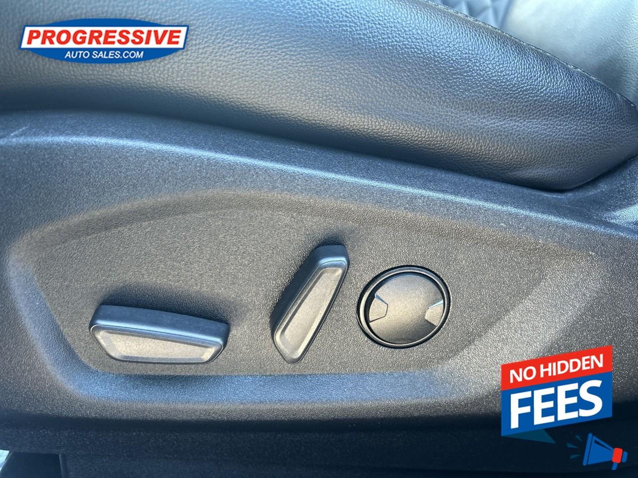 2023 Ford Edge Titanium Photo