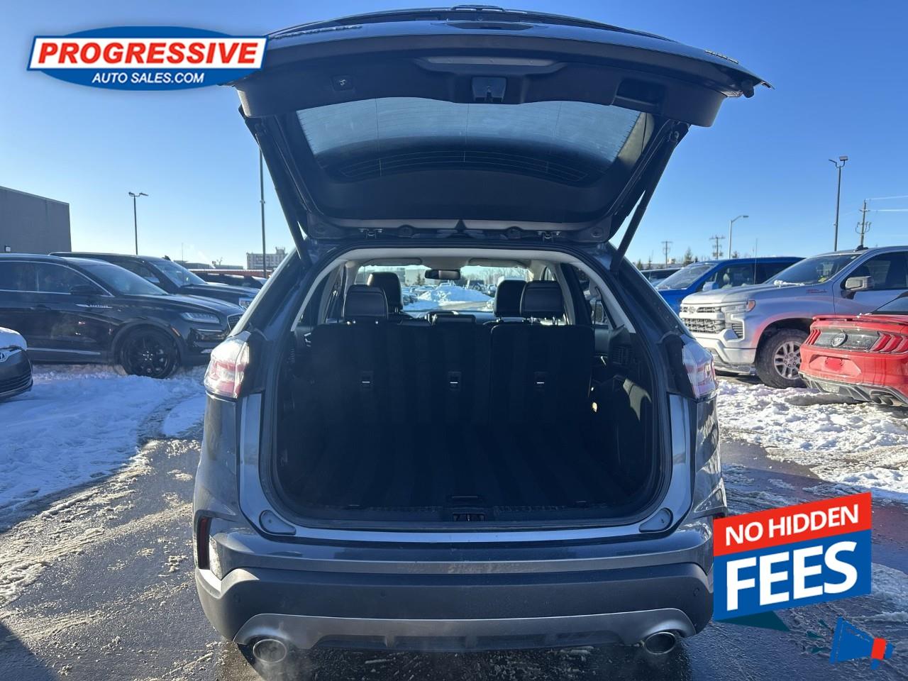 2023 Ford Edge Titanium Photo