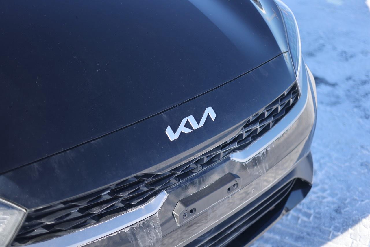 2022 Kia Forte Sedan LX IVT Photo