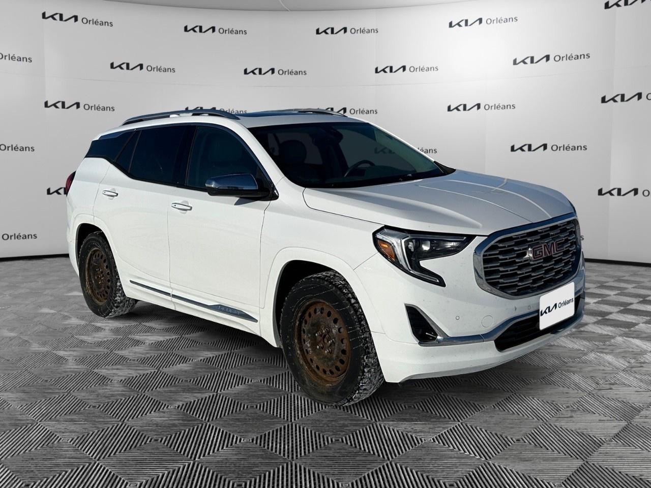 2020 GMC Terrain AWD Denali Photo