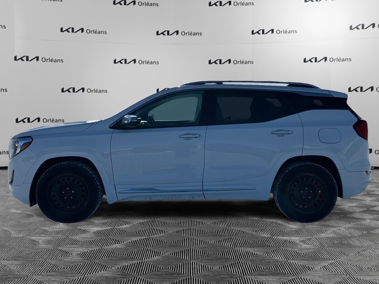 2020 GMC Terrain AWD Denali Photo