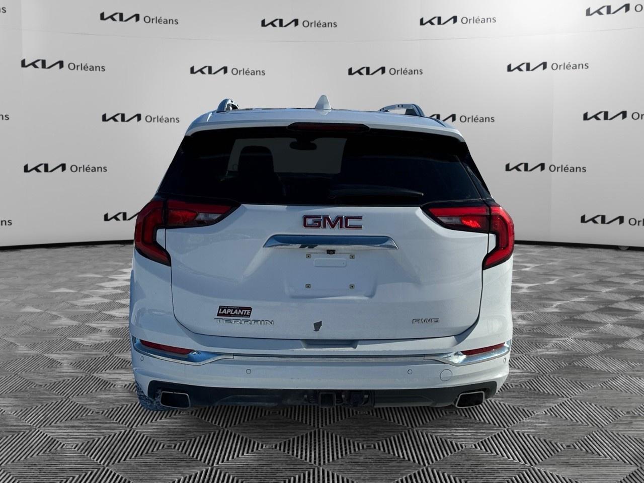 2020 GMC Terrain AWD Denali Photo