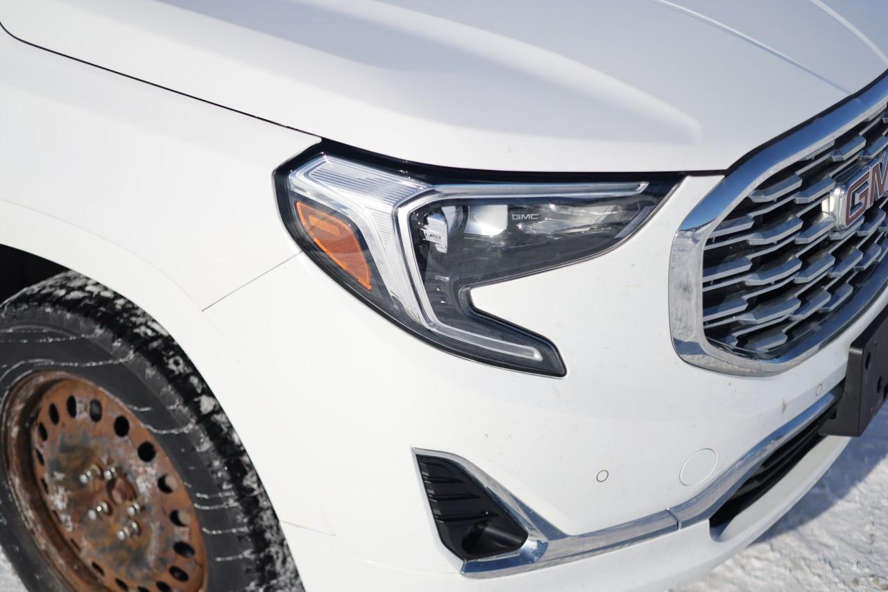 2020 GMC Terrain AWD Denali Photo