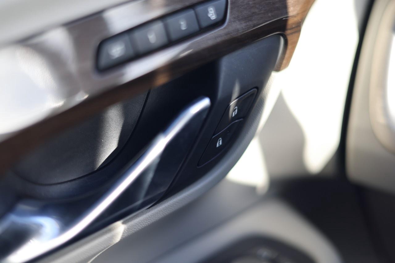 2020 GMC Terrain AWD Denali Photo