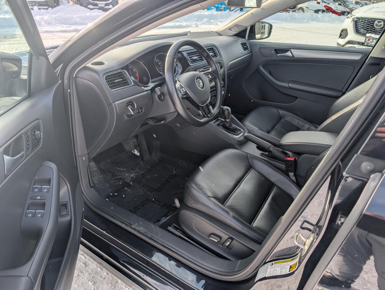 2016 Volkswagen Jetta 1.8 TSI Highline Photo