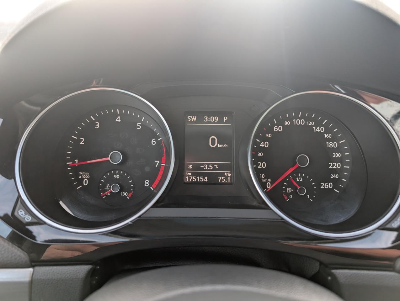 2016 Volkswagen Jetta 1.8 TSI Highline Photo