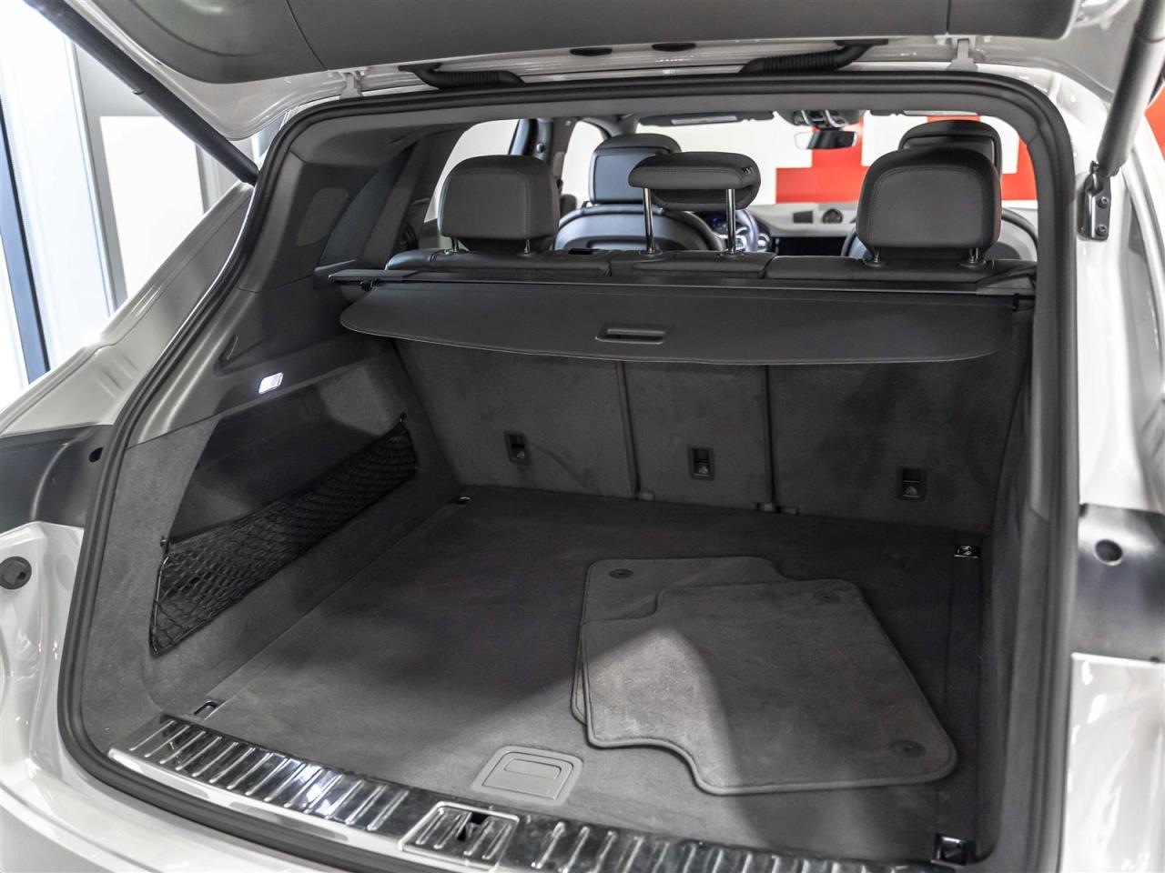 2021 Porsche Cayenne PREMIUM PKG|BOSE|21INCH|ACCIDENT FREE|ONE OWNER Photo