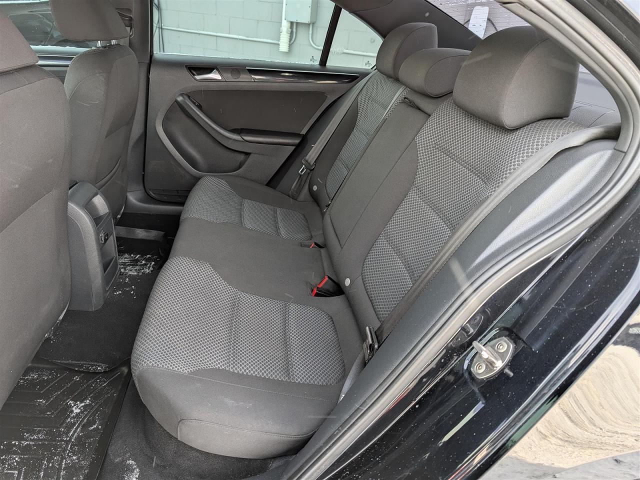 2015 Volkswagen Jetta TDI COMFORTLINE - SUNROOF - REV CAM - HTD SEATS Photo