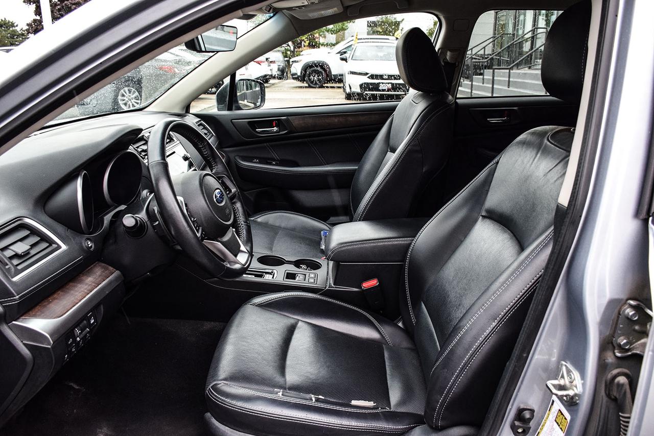 2018 Subaru Outback Limited SUNROOF EYESIGHT LEATHER Photo