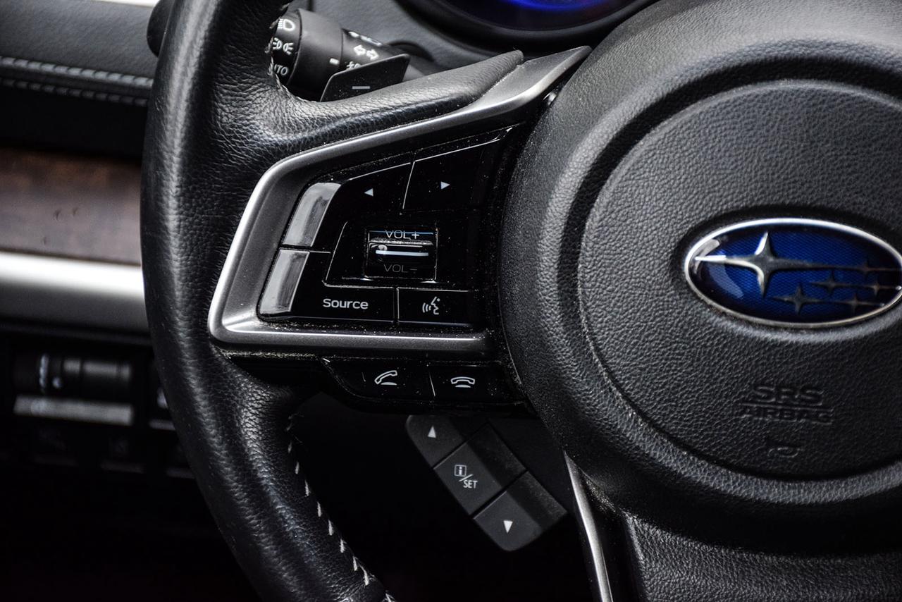 2018 Subaru Outback Limited SUNROOF EYESIGHT LEATHER Photo