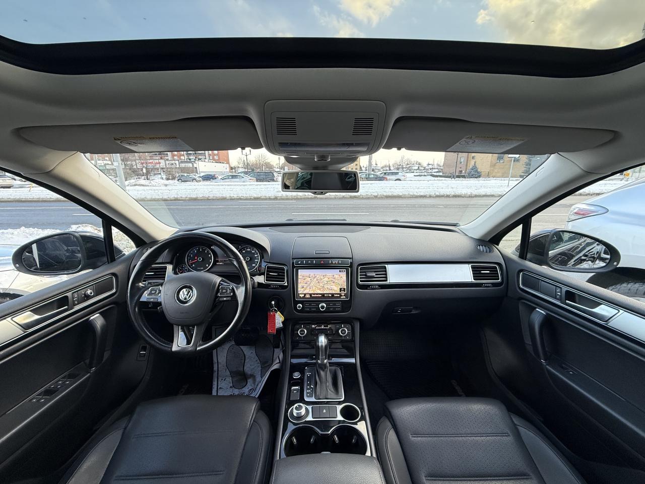 2016 Volkswagen Touareg SPORT LUX | PANO | 360 CAMERA | NAVI Photo