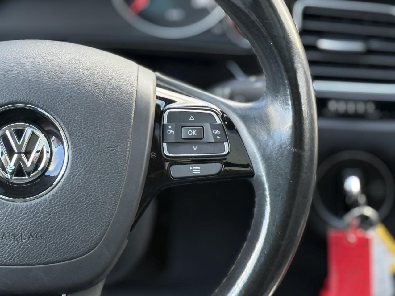 2016 Volkswagen Touareg SPORT LUX | PANO | 360 CAMERA | NAVI Photo