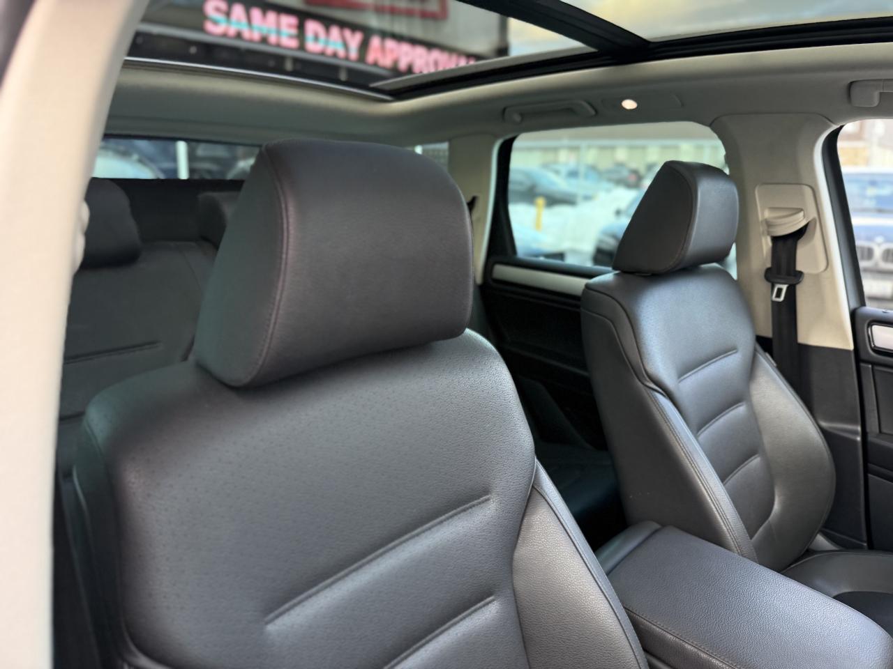 2016 Volkswagen Touareg SPORT LUX | PANO | 360 CAMERA | NAVI Photo