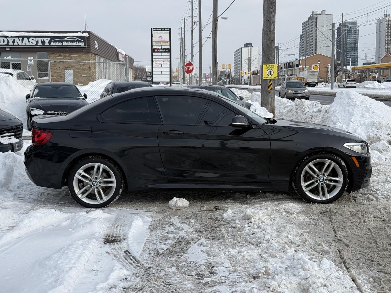 2016 BMW 2-Series //M PKG | RED LEATHER | SUNROOF | HEATED STEERING Photo