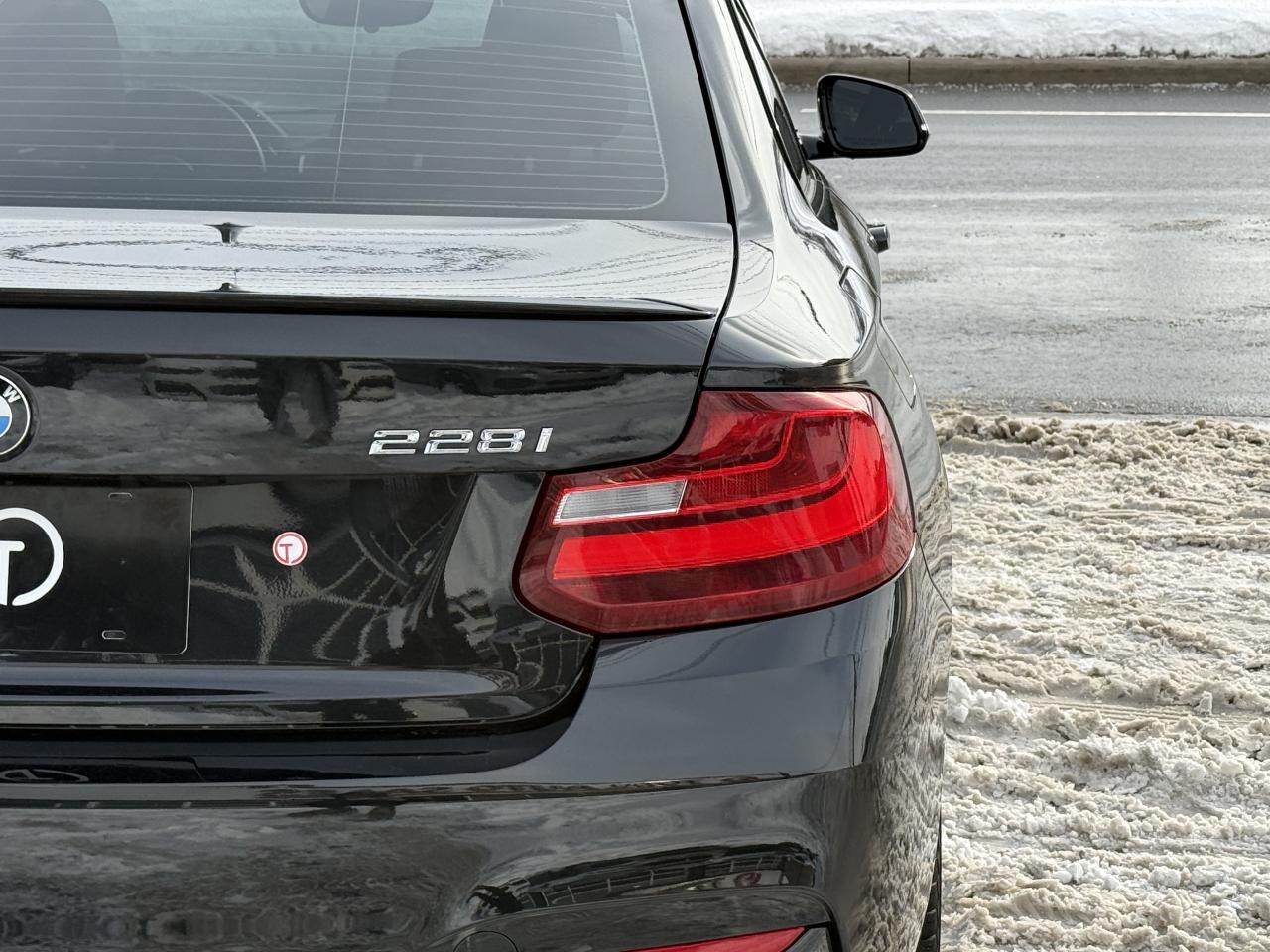 2016 BMW 2-Series //M PKG | RED LEATHER | SUNROOF | HEATED STEERING Photo