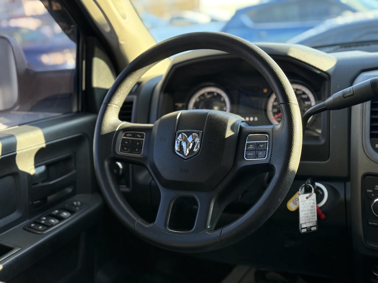 2017 RAM 1500 TRADESMAN | 5.7 V8 | FINANCE | NO ACCIDENTS Photo