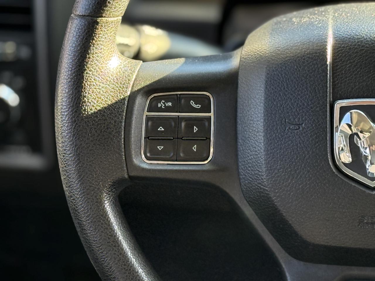 2017 RAM 1500 TRADESMAN | 5.7 V8 | FINANCE | NO ACCIDENTS Photo