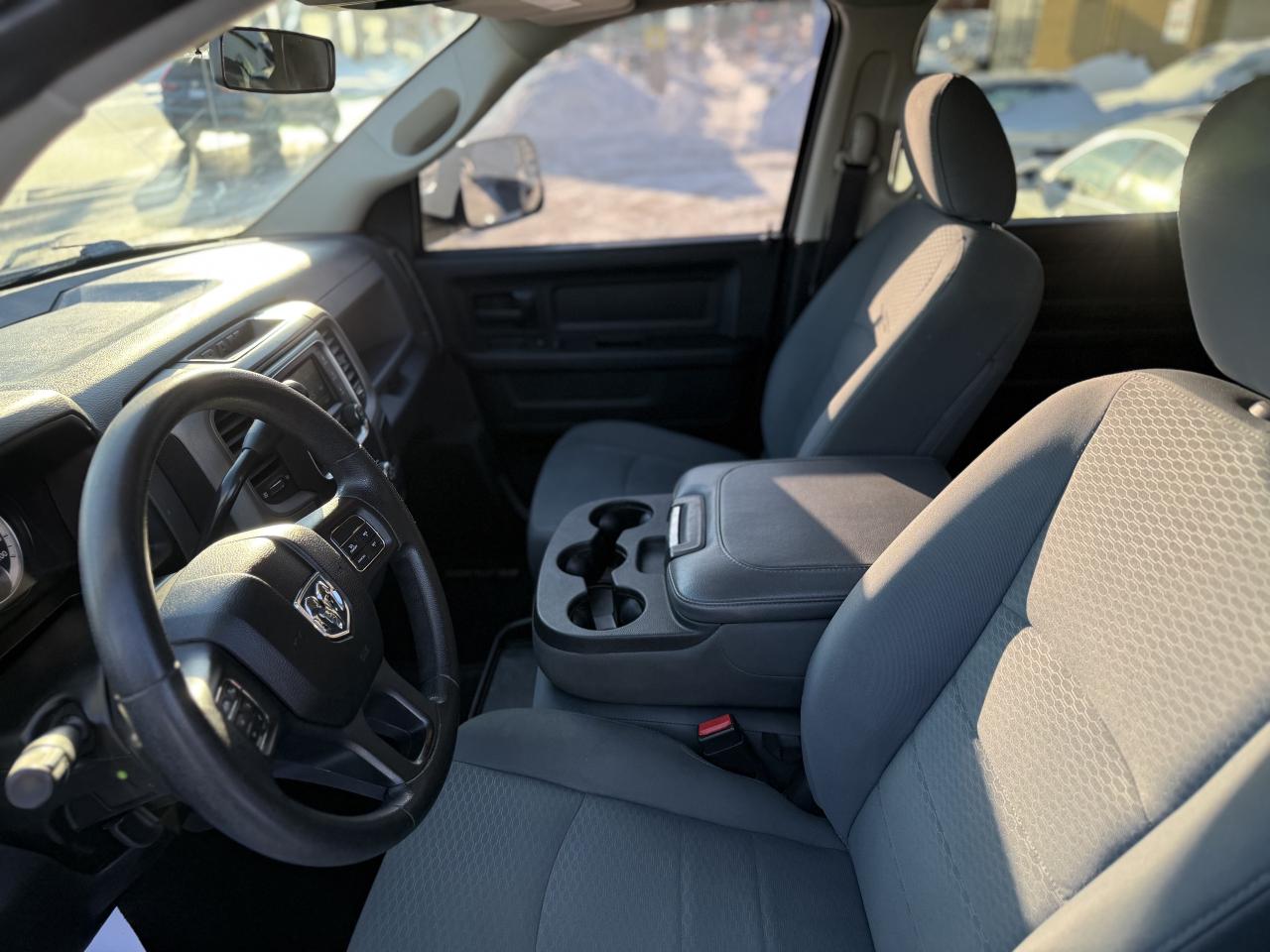 2017 RAM 1500 TRADESMAN | 5.7 V8 | FINANCE | NO ACCIDENTS Photo