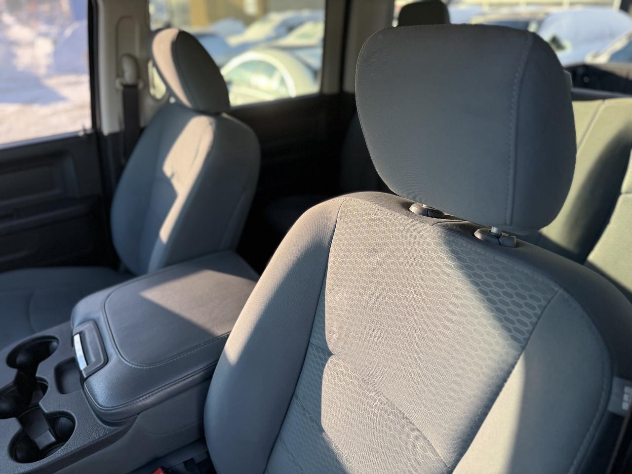 2017 RAM 1500 TRADESMAN | 5.7 V8 | FINANCE | NO ACCIDENTS Photo