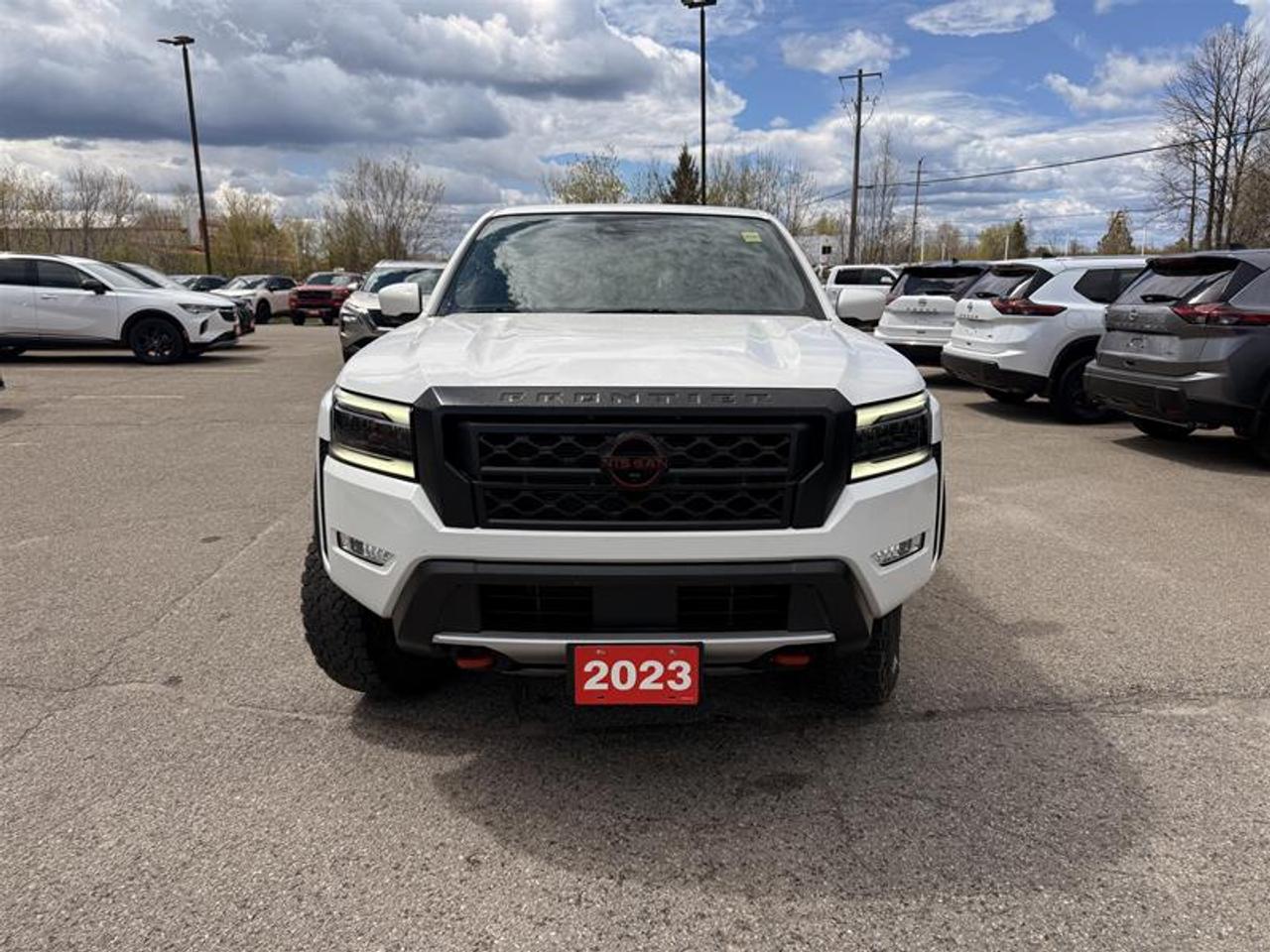 2023 Nissan Frontier Crew Cab PRO-4X 4x4 at Photo