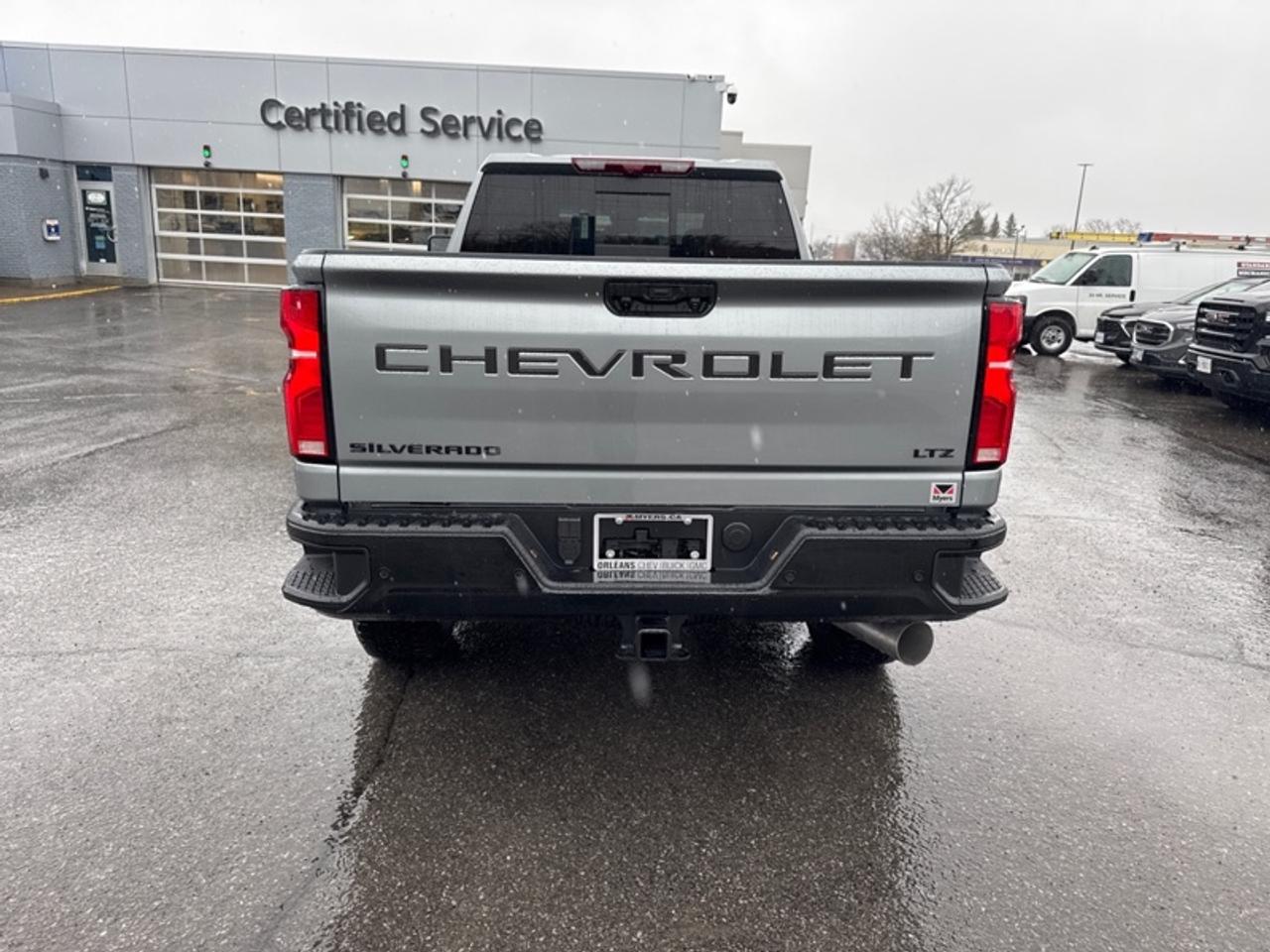 2025 Chevrolet Silverado 3500HD LTZ  - Leather Seats Photo
