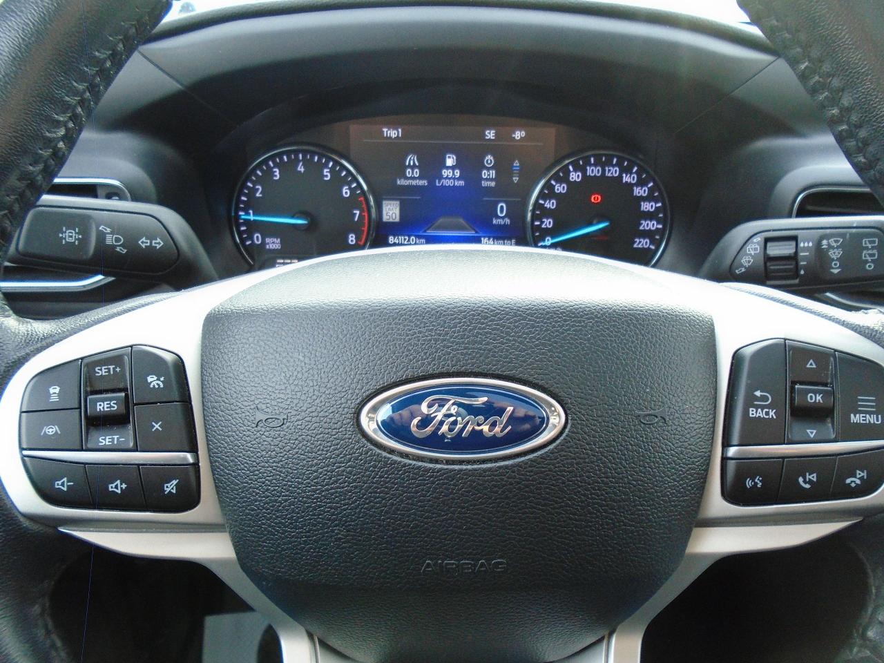 2023 Ford Explorer LIMITED Photo