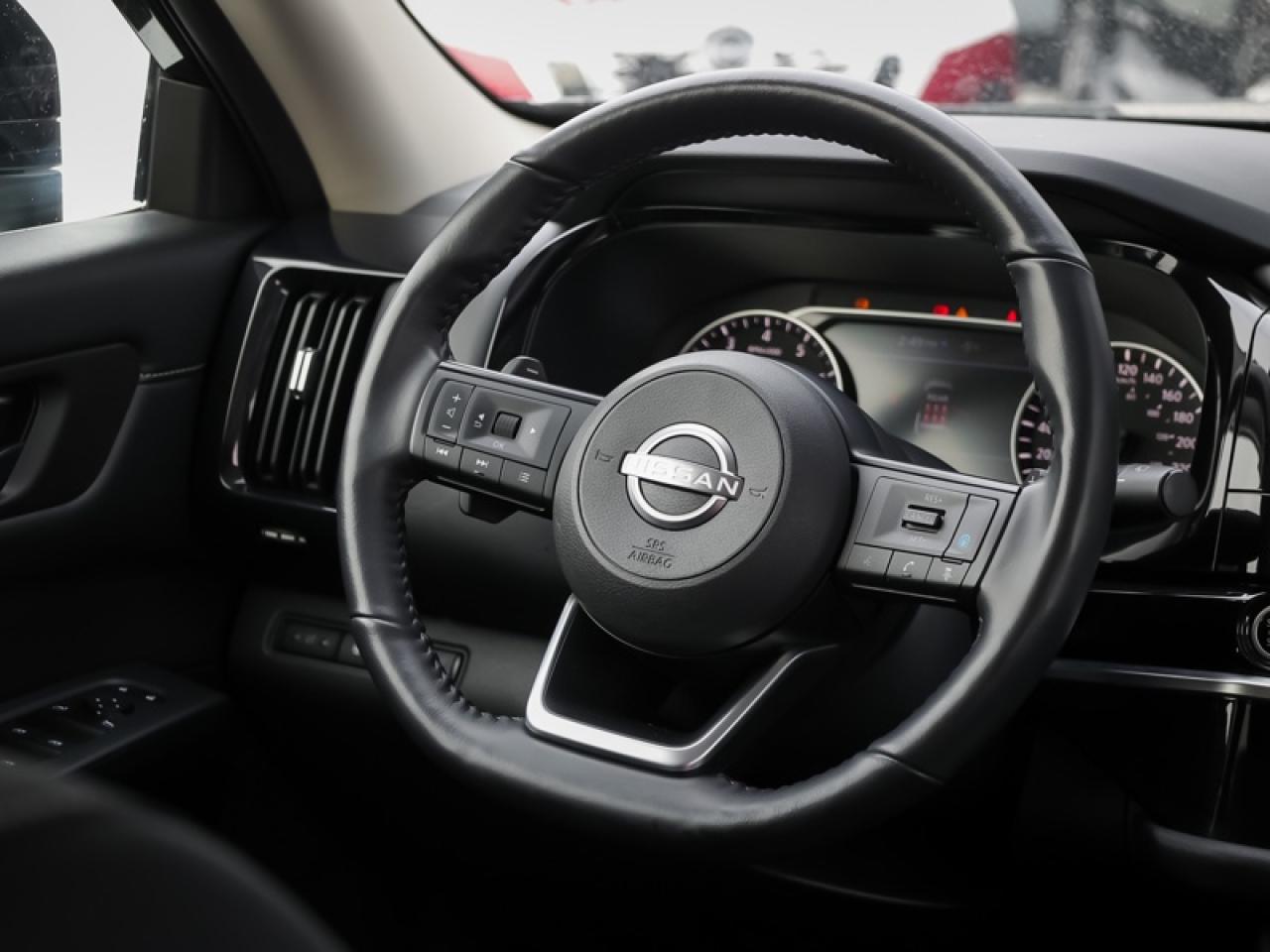 2024 Nissan Pathfinder SV  - Sunroof -  Navigation Photo