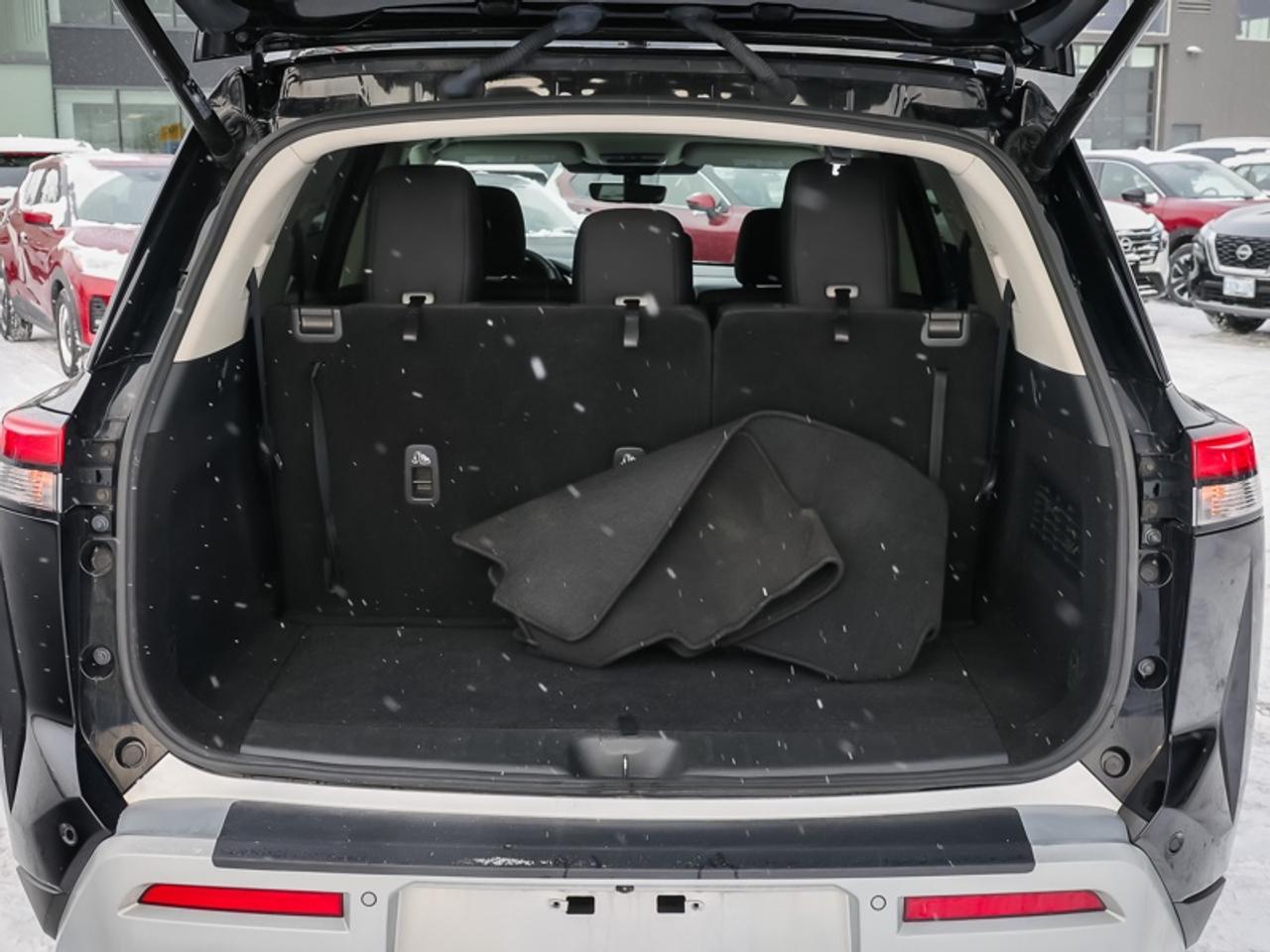 2024 Nissan Pathfinder SV  - Sunroof -  Navigation Photo