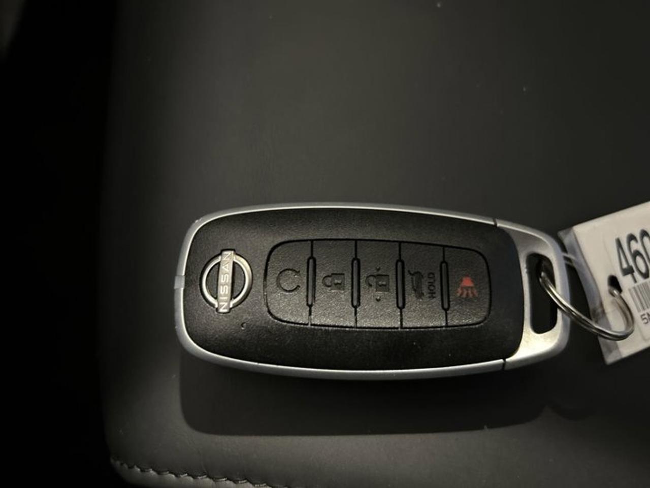 2024 Nissan Pathfinder Platinum 4WD | Leather Seats | Photo