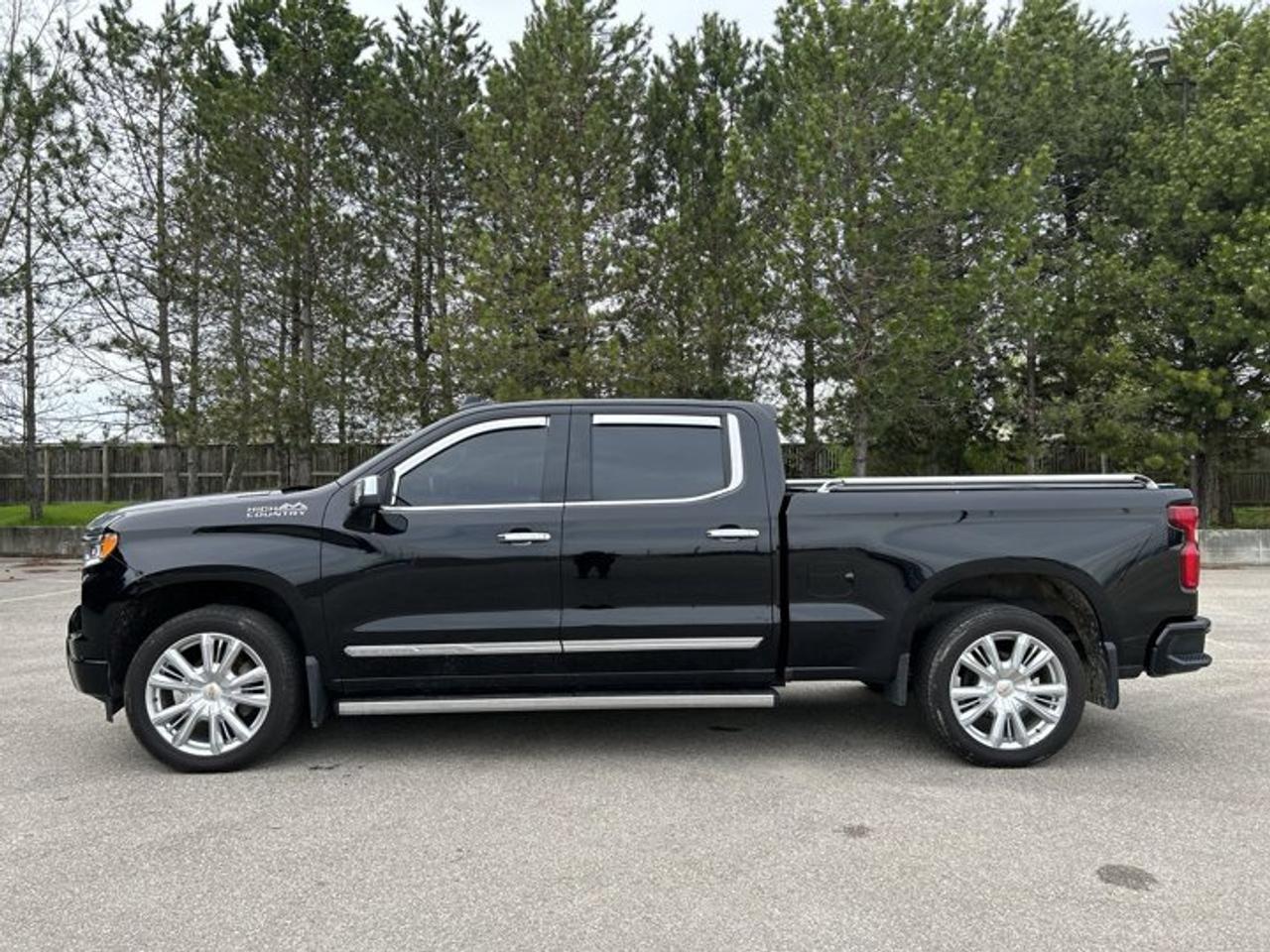 2025 Chevrolet Silverado 1500 High Country 4x4 Crew Cab 6.5ft box Photo