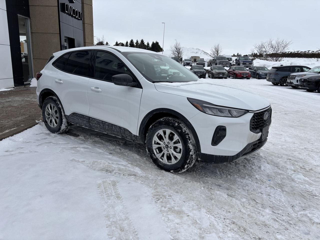 2026 Ford Escape ACTIVE, NAVIGATION, ADAPTIVE CRUISE, REMOTE START Photo