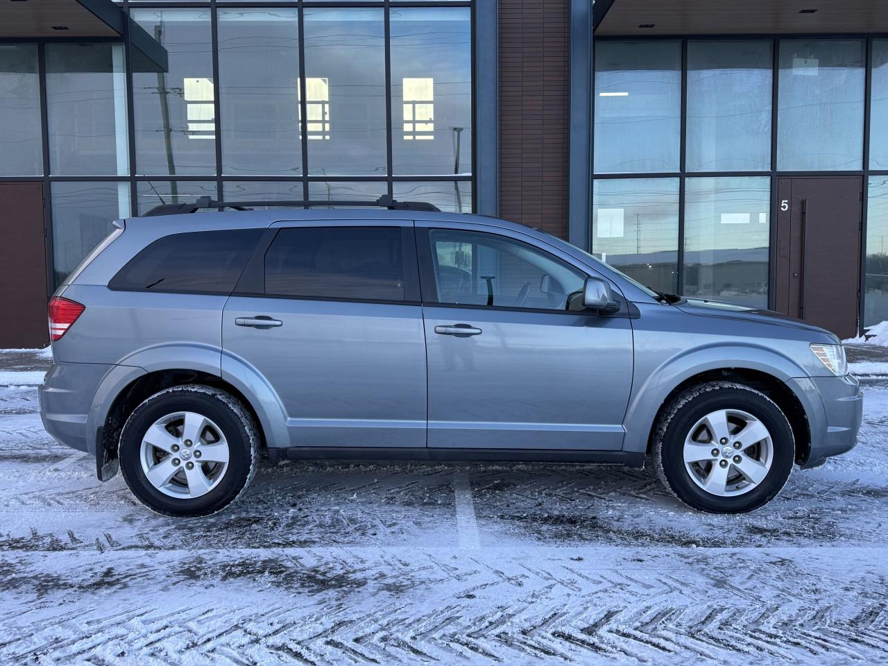 2010 Dodge Journey SXT Photo2