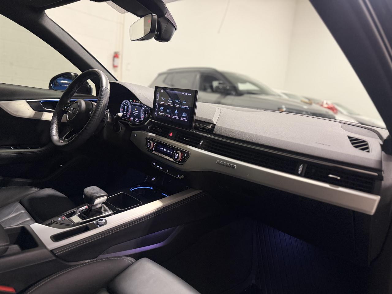 2023 Audi A4 Progressiv | S-LINE | BLACK OPTICS | Photo