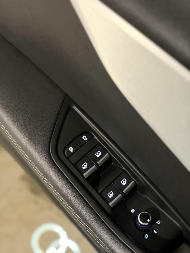 2023 Audi A4 Progressiv | S-LINE | BLACK OPTICS | Photo