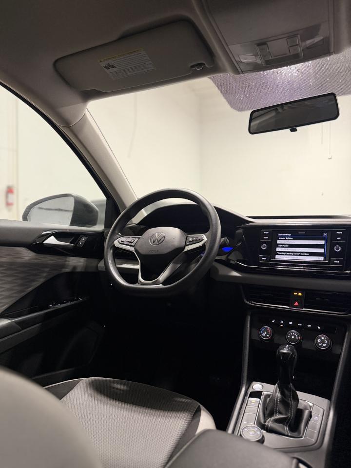 2022 Volkswagen Taos Trendline Photo