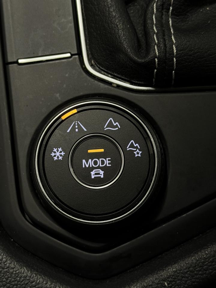 2022 Volkswagen Taos Trendline Photo