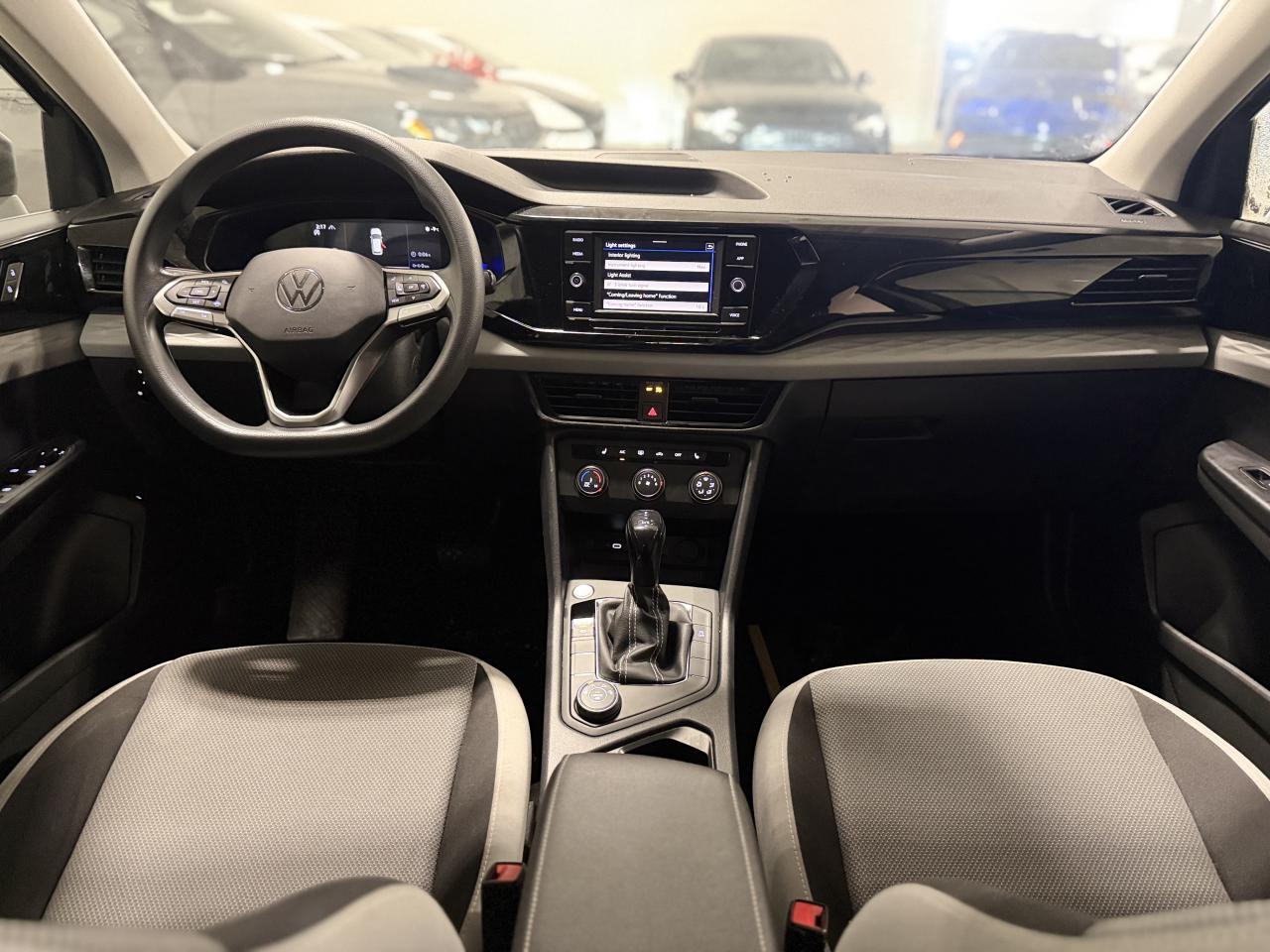 2022 Volkswagen Taos Trendline Photo