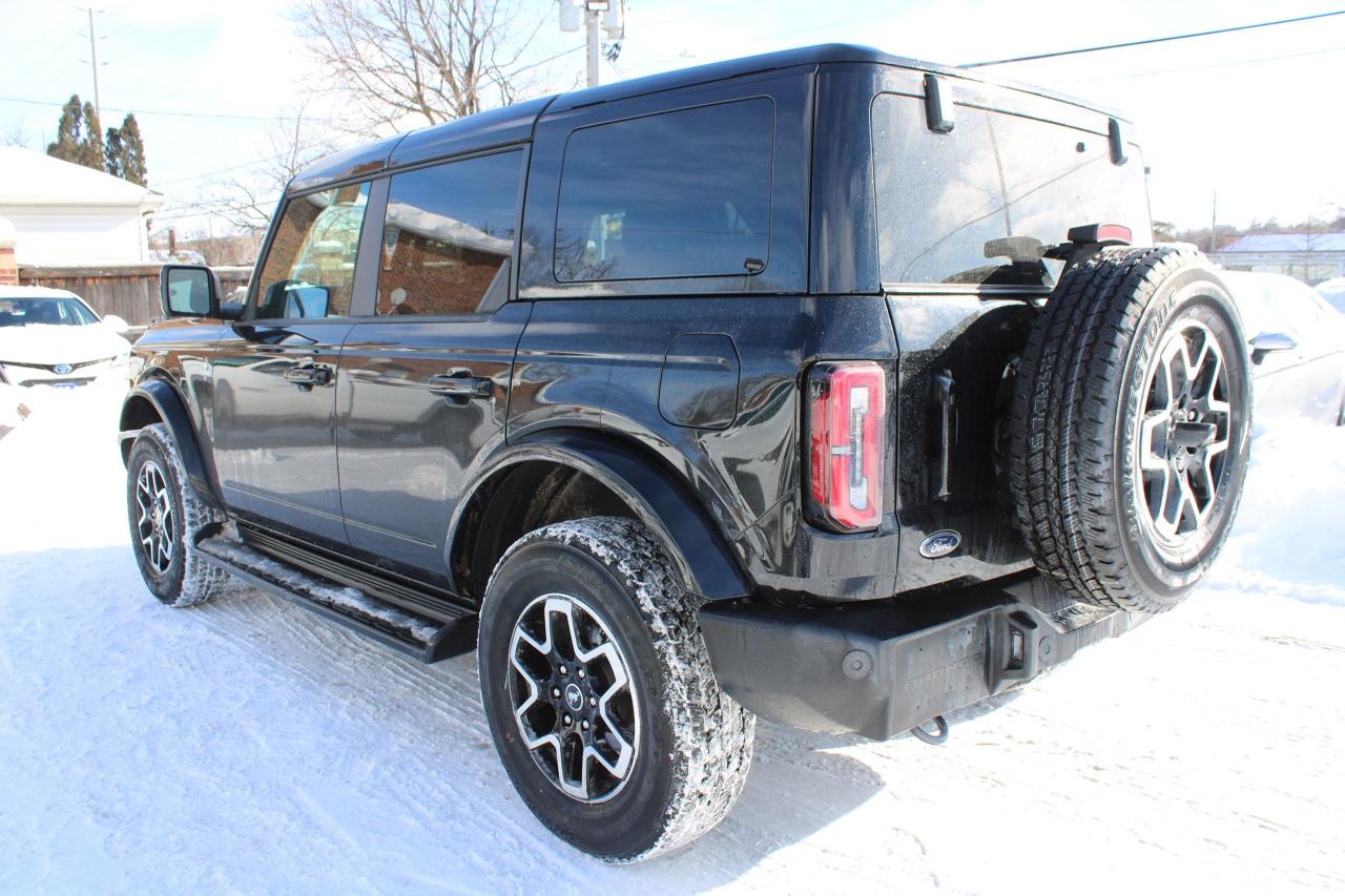 2025 Ford Bronco Outer Banks Photo4