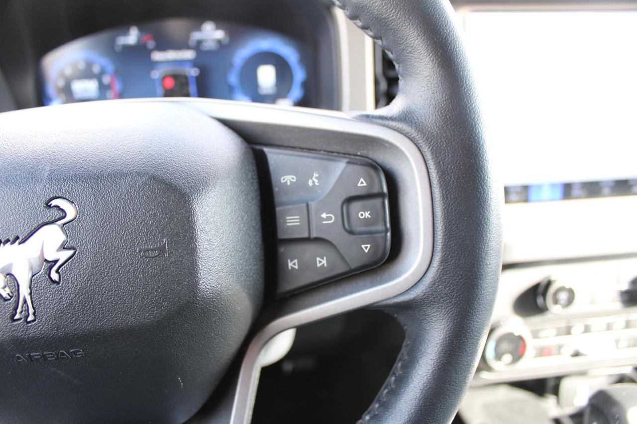 2025 Ford Bronco Outer Banks Photo