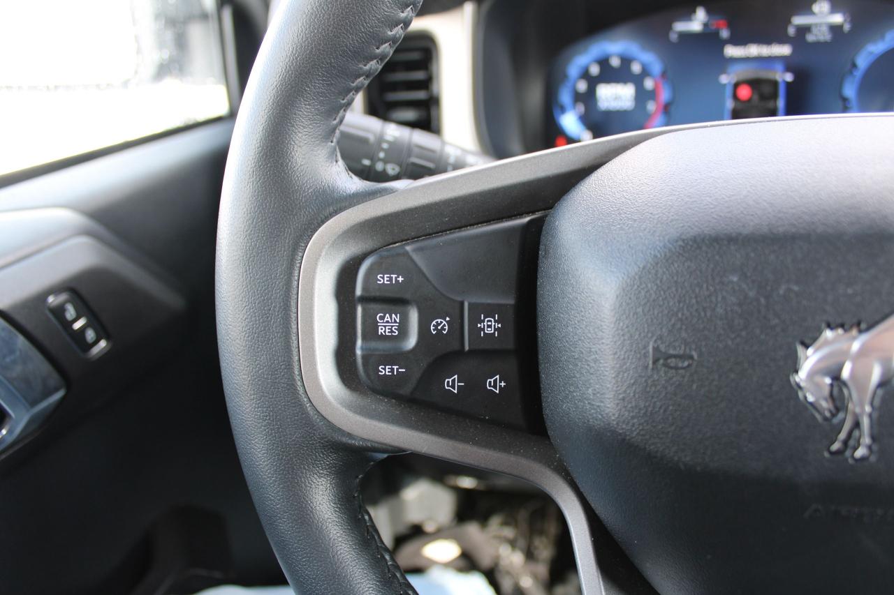 2025 Ford Bronco Outer Banks Photo